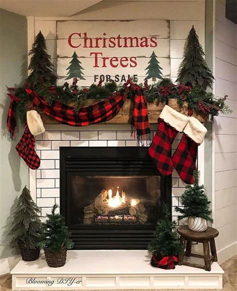 Country Christmas Mantel Decorating Ideas 2022 – Get Christmas 2022 Update