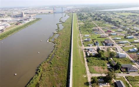 After A $14 Billion Upgrade, New Orleans’ Levees Are Sinking : news