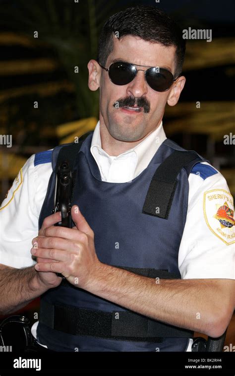 ROBERT BEN GARANT RENO 911 MIAMI FILM PREMIERE GRAUMANS CHINESE ...