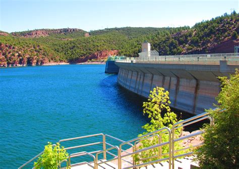 flaming-gorge-dam-21 – PoppinUpUSA.com