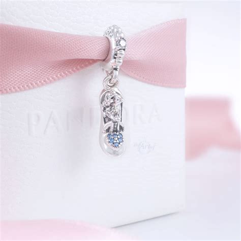 REVIEW: Disney x Pandora Cinderella Glass Slipper & Mice Dangle Charm - The Art of Pandora | The ...