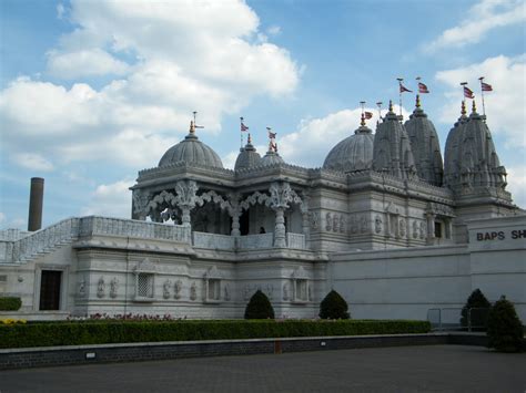 London Temple Visits: BAPS Shri Swaminarayan