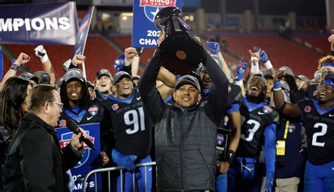 Boise State Get First Bowl Win Since 2017 By Defeating North Texas : r/CFB