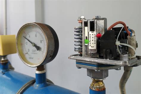 How To Adjust The Pressure Switch On A Well Pump [Step By Step Guide] - HVACseer.com