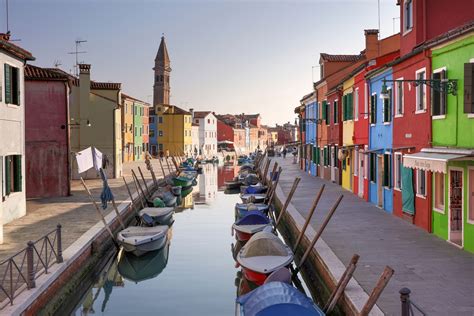 A Guide to the Italian Island of Burano