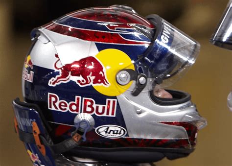 Helmet designs of Sebastian Vettel (Red Bull) from 2009 : r/f1helmet