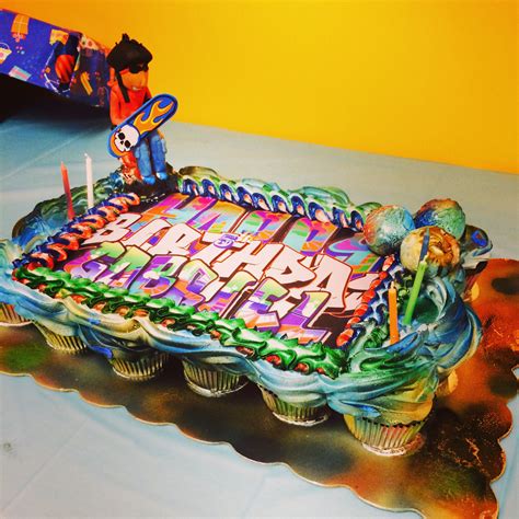 Skateboard Graffiti Cake Skateboard Party, Birthday Ideas, Birthday ...