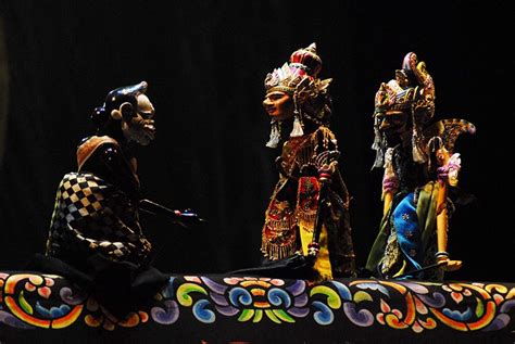 Kolaborasi Wayang Sunda dan Cina, Bersatu Lewat Rasa | Republika Online