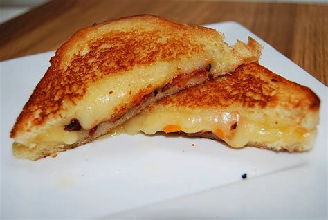 Grilled Cheese Sandwich & Tomato Soup