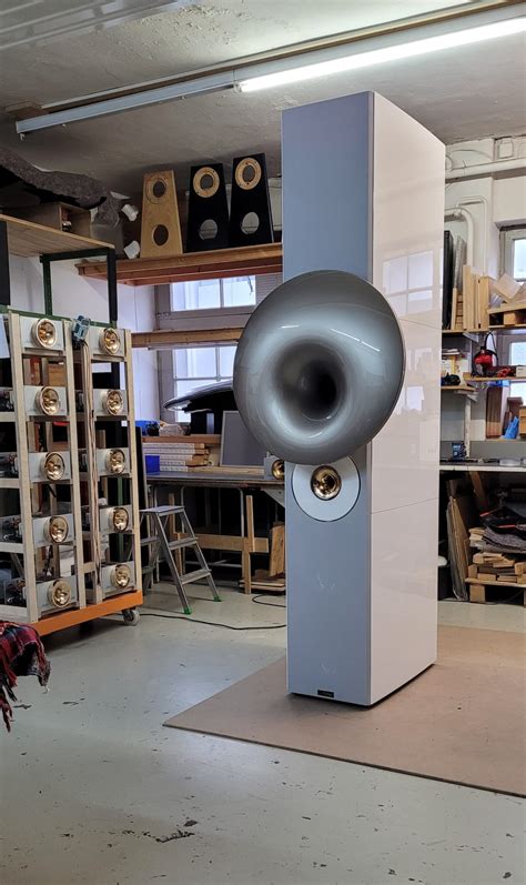 New Acapella Audio Arts "Hyperion" loudspeakers - Audio Federation