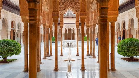 The Alhambra: An Arabic Fairytale in the Middle of Spain - Found The World