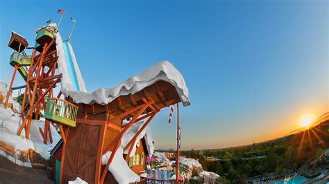 Summit Plummet | Blizzard Beach Attractions | Walt Disney World Resort