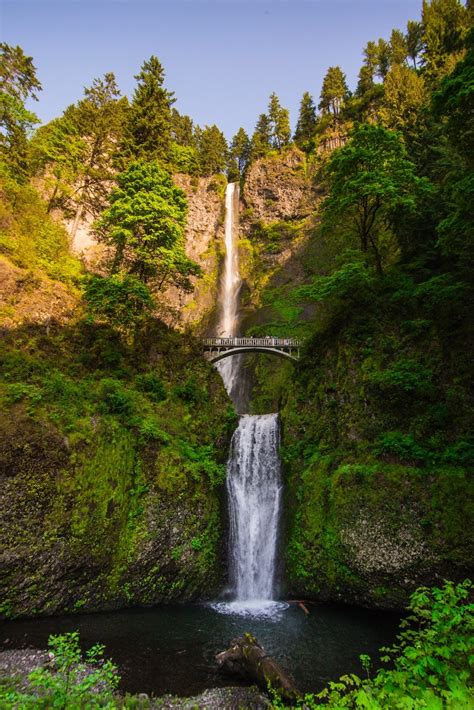 4 Must-Visit Columbia River Gorge Waterfalls | Carson Ridge Cabins