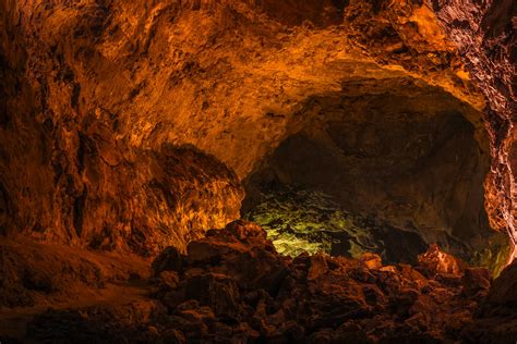 Caves in Cherrapunji: Burrow Through The Longest Caves In India