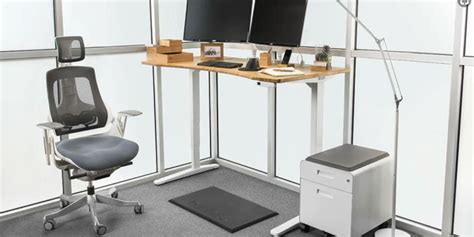 5 Must-Have Office Accessories For Optimal Comfort - cariblogger.com