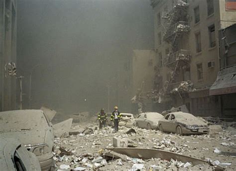 The aftermath of the 9/11 terror attacks in New York City | KABC7 Photos and Slideshows | abc7.com