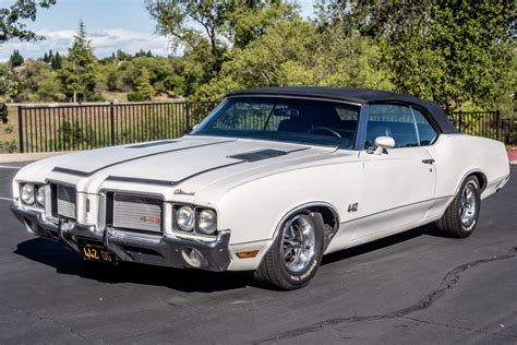 1972 Oldsmobile Cutlass Supreme Convertible