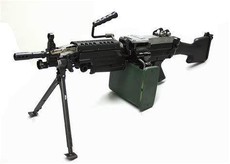 M249 SAW machine weapon gun military f_JPG wallpaper | 2864x2048 | 192653 | WallpaperUP