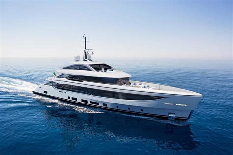 This Fresh $40.4 Million Benetti Luxury Yacht Is Made for Those Who Want the Best - autoevolution