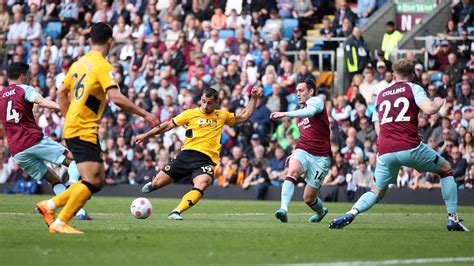 Gallery | Burnley vs Wolves | Men's First-Team | News | Wolverhampton Wanderers FC