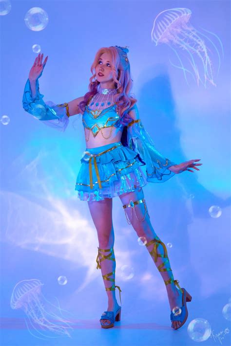 My Ocean Song Seraphine cosplay : r/SeraphineMains