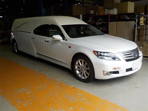 Lexus LS460 Hearse (Extended Center) | Hearse Manufacturer | Mitsuoka ...