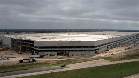 Five highlights of Tesla factory in Texas worth over $1 billion | HT Auto