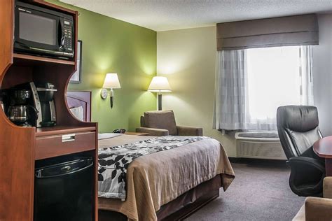 Sleep Inn & Suites Conference Center and Water Park Minot, North Dakota, US - Reservations.com