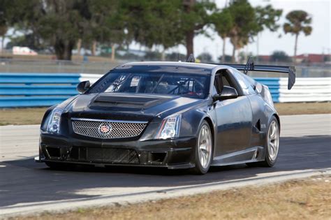 Cadillac CTS-V SCCA Race Car In Full Livery Pacing Around Sebring: Video - GM Authority