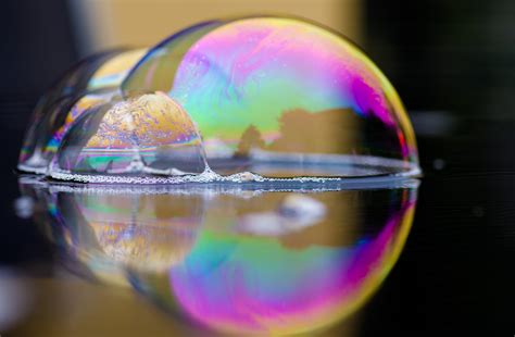 iridescent, water, soap sud, 5K, selective focus, soap bubbles, shape ...