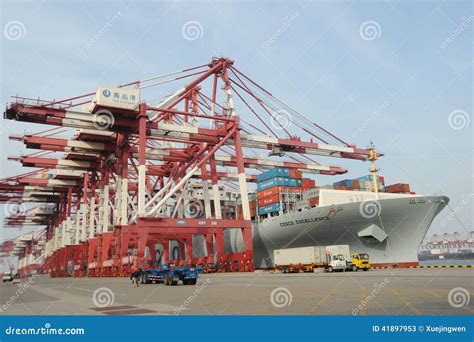 Qingdao Port Container Terminal Editorial Stock Photo - Image of ...