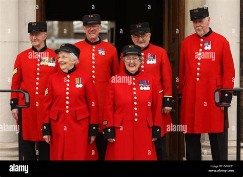 Royal Hospital Chelsea to welcome first female Chelsea pensioners Stock ...