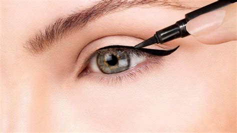 28 Trending Eyeliner Styles and Ideas Anyone Can Do - L’Oréal Paris