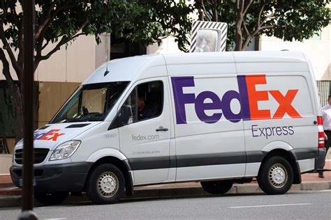 FedEx adds 1,000 electric vehicles to its fleet - Transportation Today