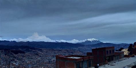 El Alto is Home to Bolivia’s Quirkiest, Most Colorful Buildings