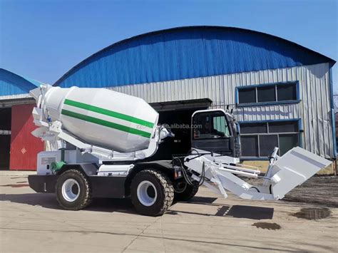 Factory Price Eco-friendly Mobile Concrete Mixer Truck Portable Diesel Self Loading 2.5 Cbm ...