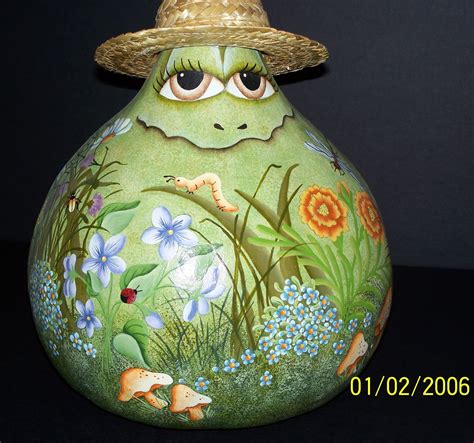 Pin by ArtShopGifts on Gourds - misc | Painted gourds, Hand painted gourds, Gourd art