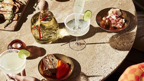 PATRÓN® Tequila Margaritas and Simply Perfect Traditional Mexican Cuisine Pairings | VinePair