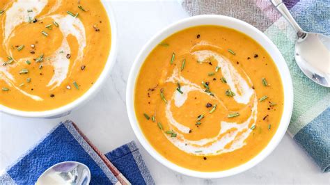 Roasted Pumpkin Soup (Easy Recipe) | Hello Little Home