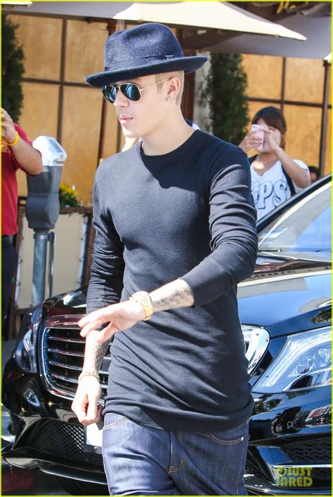 Justin Bieber & Yovanna Ventura Step Out For Beverly Hills Lunch: Photo ...