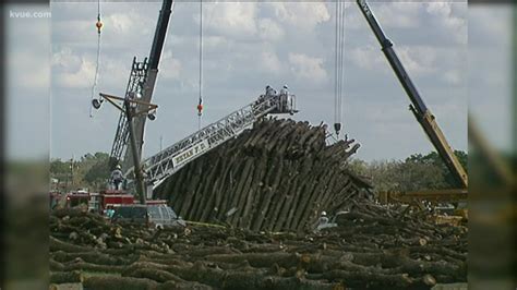 Remembering Texas A&M bonfire collapse on 20th anniversary | kvue.com