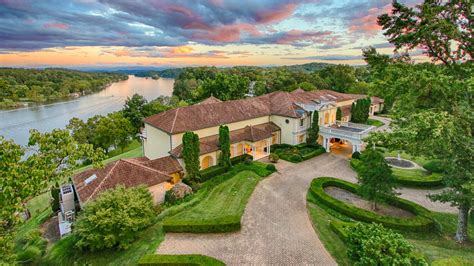 GALLERY: Tennessee's largest home sells for $11 million | WTVC