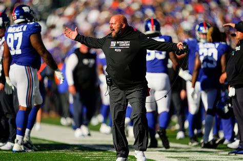 5 questions with Big Blue View: How has Brian Daboll turned this Giants ...