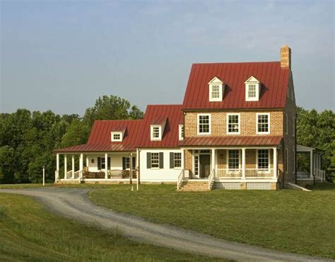 "Happy Choice" Farmhouse in Maryland Is a Lot Newer Than It Looks | Hooked on Houses | Farmhouse ...