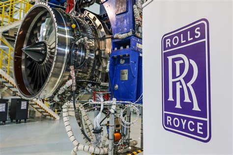 Rolls-Royce Plans To Build Nuclear Reactor on the Moon, Receives $3.5M Funding From the UK ...