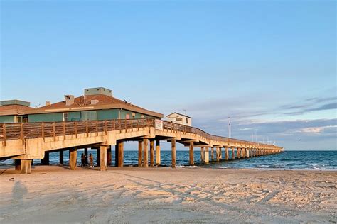 14 Best Beaches in Port Aransas, TX | PlanetWare