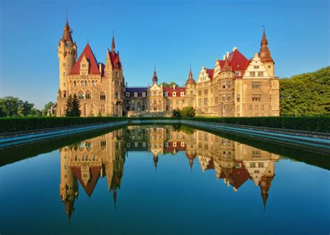 castle in Moszna near Opole Silesia Poland – Viaggiatore.net