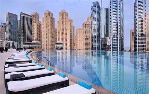 World’s Highest Infinity Pool Has Opened In Dubai | The Dope