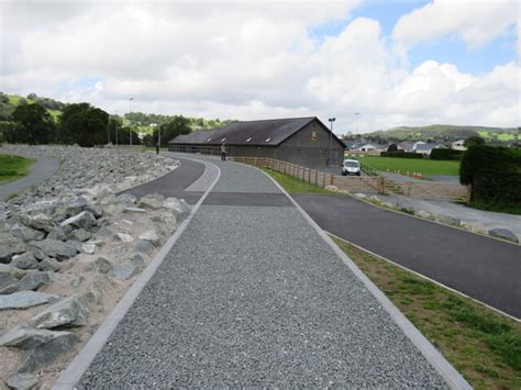 Bala Lake Railway extension, Bala © Malc McDonald cc-by-sa/2.0 :: Geograph Britain and Ireland