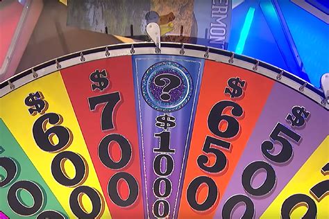 Wheel of Fortune Contestant Solves After Two Letters (Video)